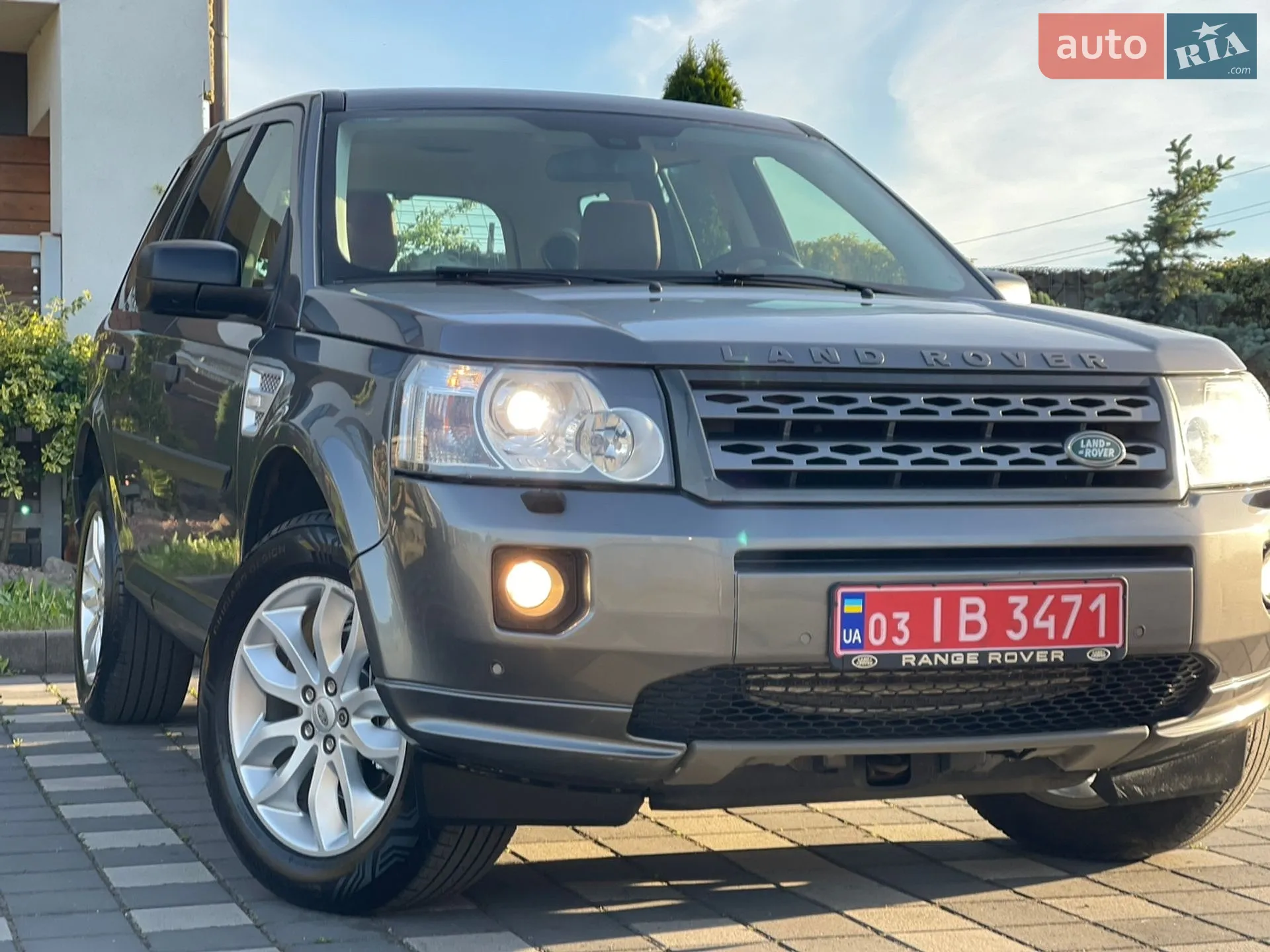 2011 Land Rover Freelander - мініатюра 2