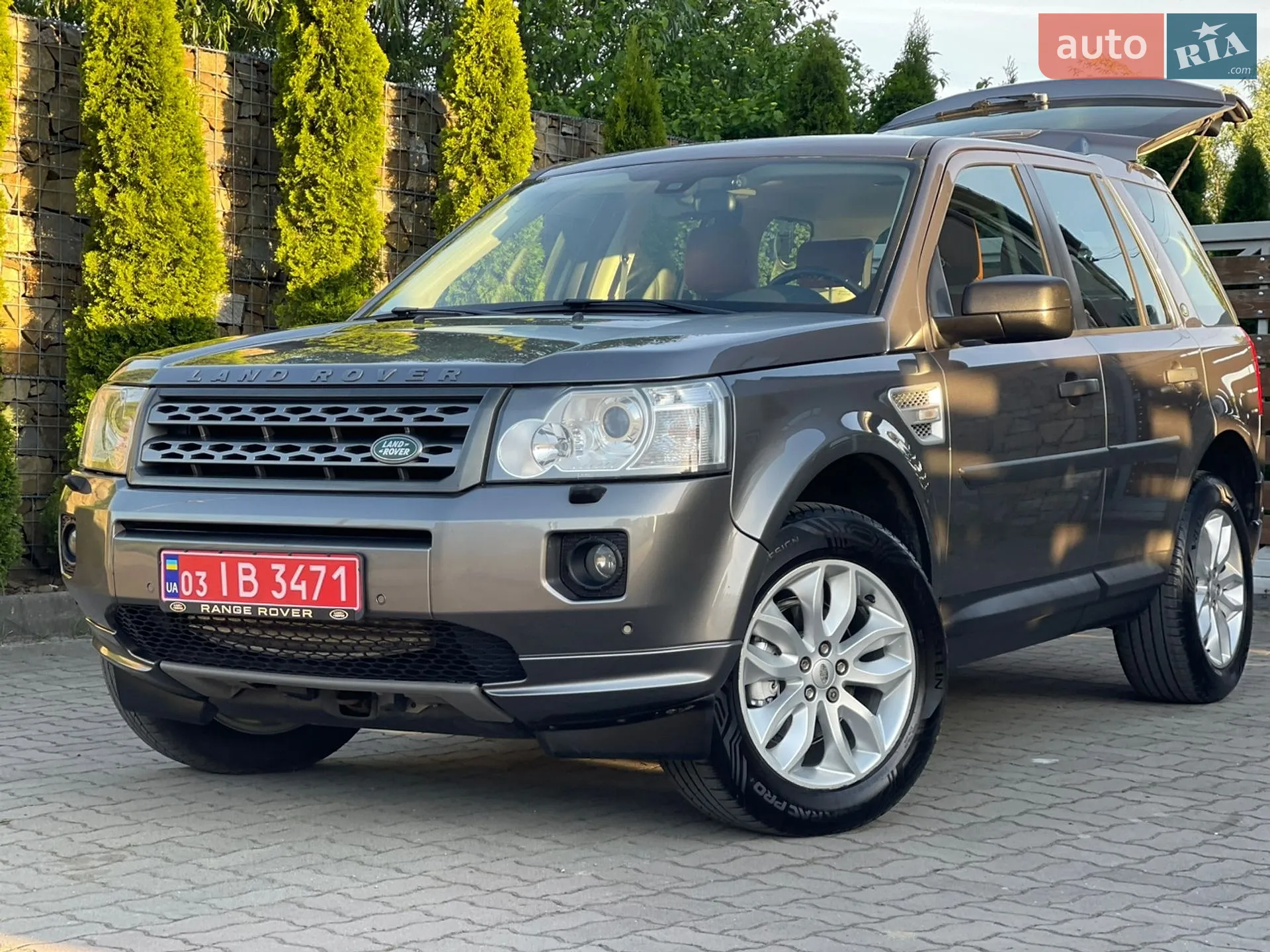 2011 Land Rover Freelander - мініатюра 9