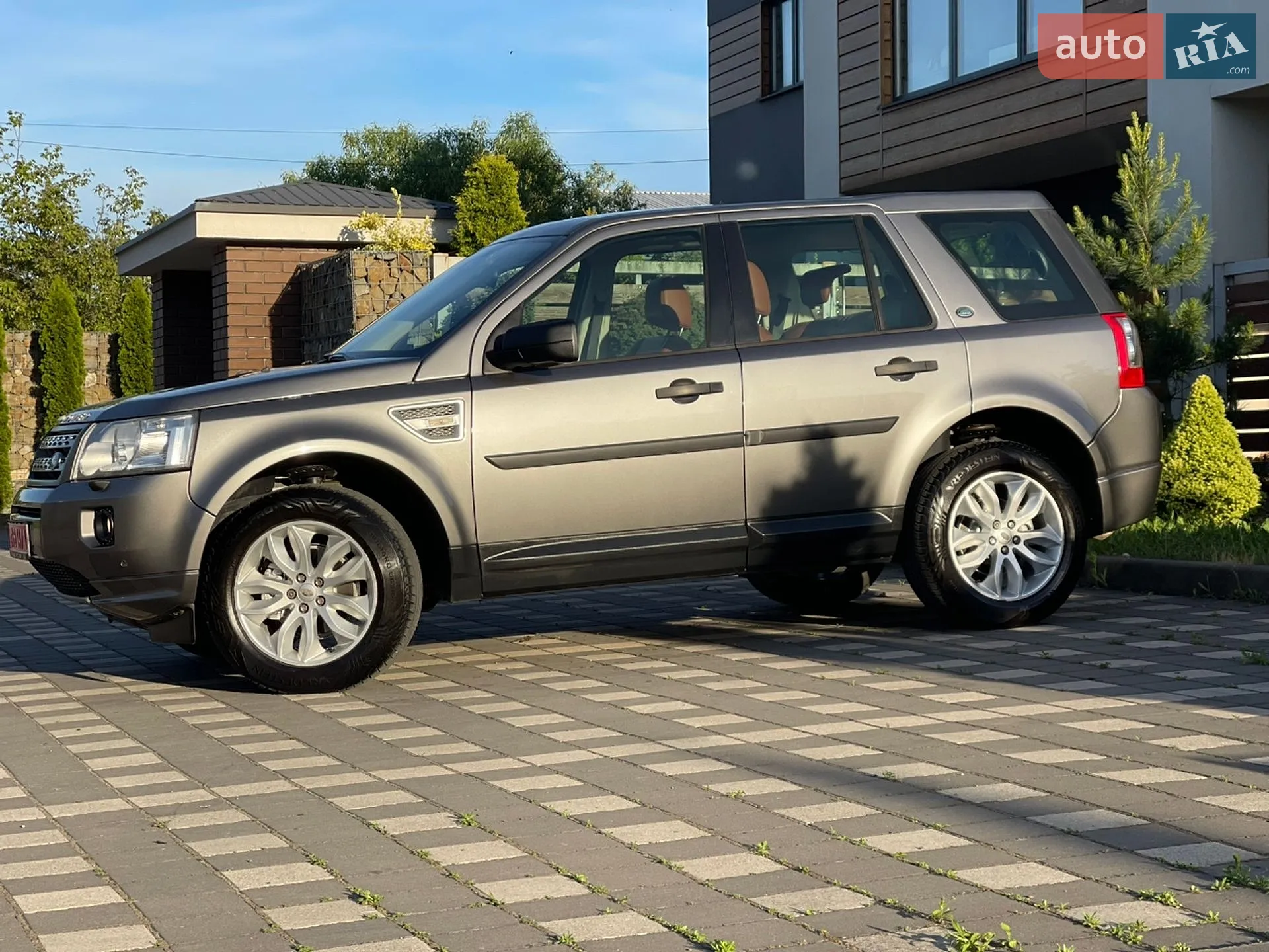 2011 Land Rover Freelander - мініатюра 35