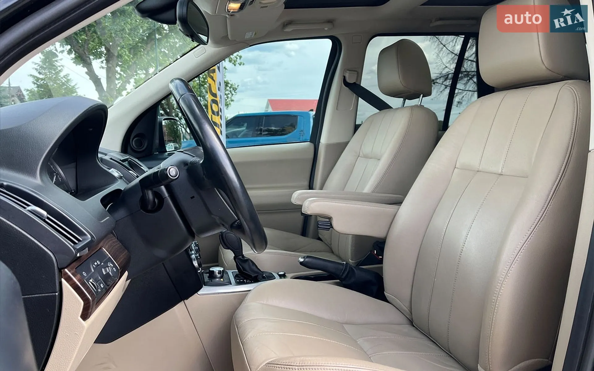 2011 Land Rover Freelander - мініатюра 9