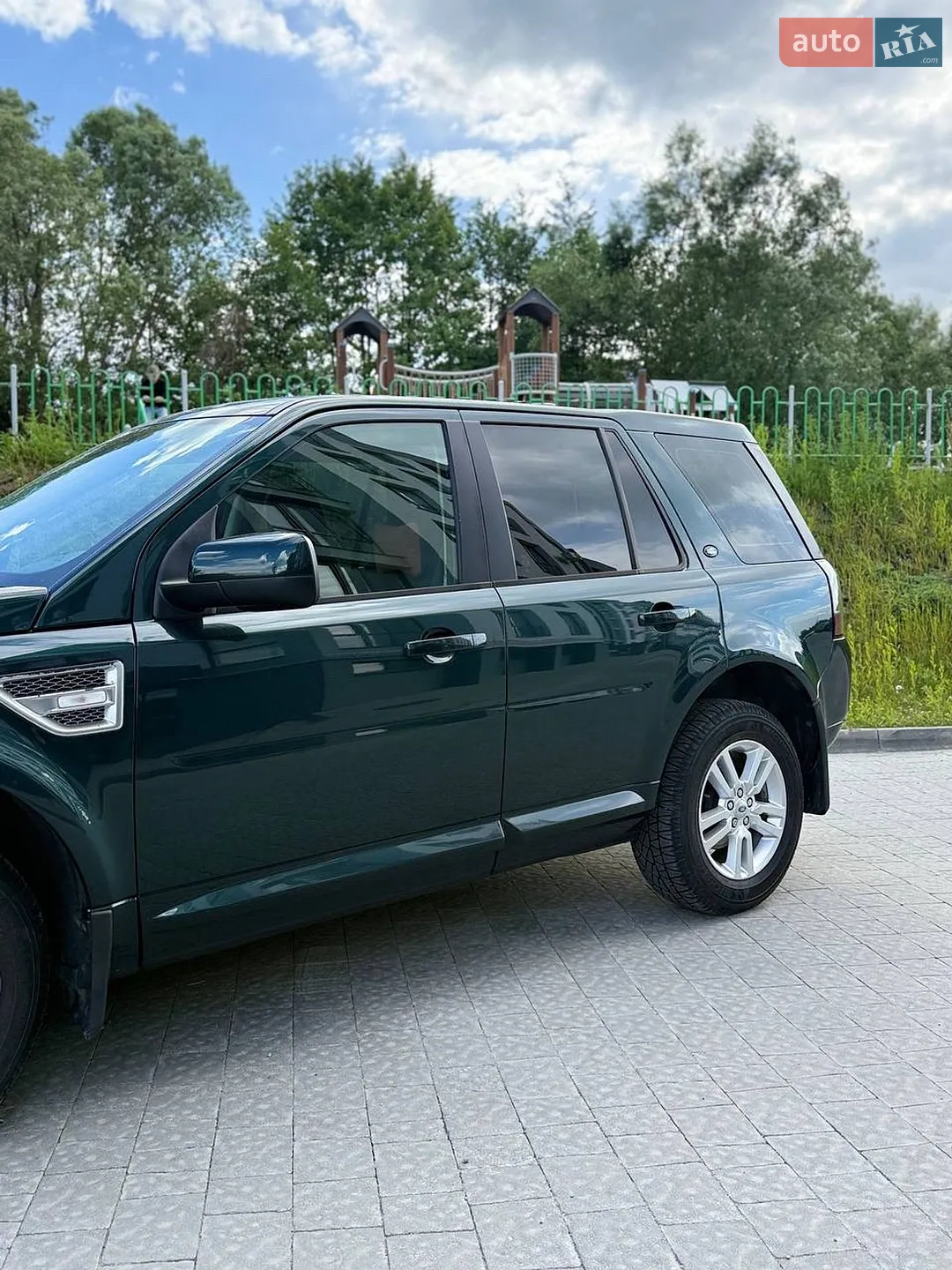 2012 Land Rover Freelander - мініатюра 19