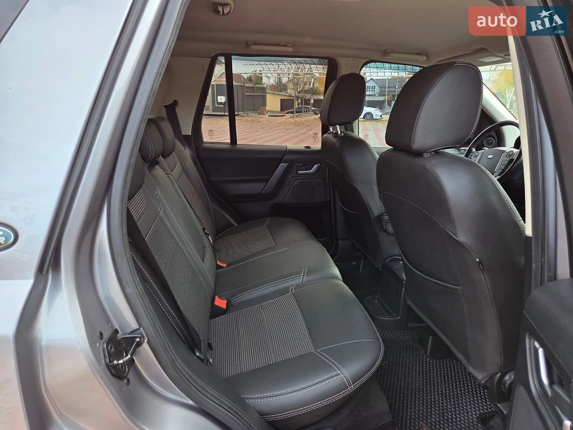 2014 Land Rover Freelander - мініатюра 23
