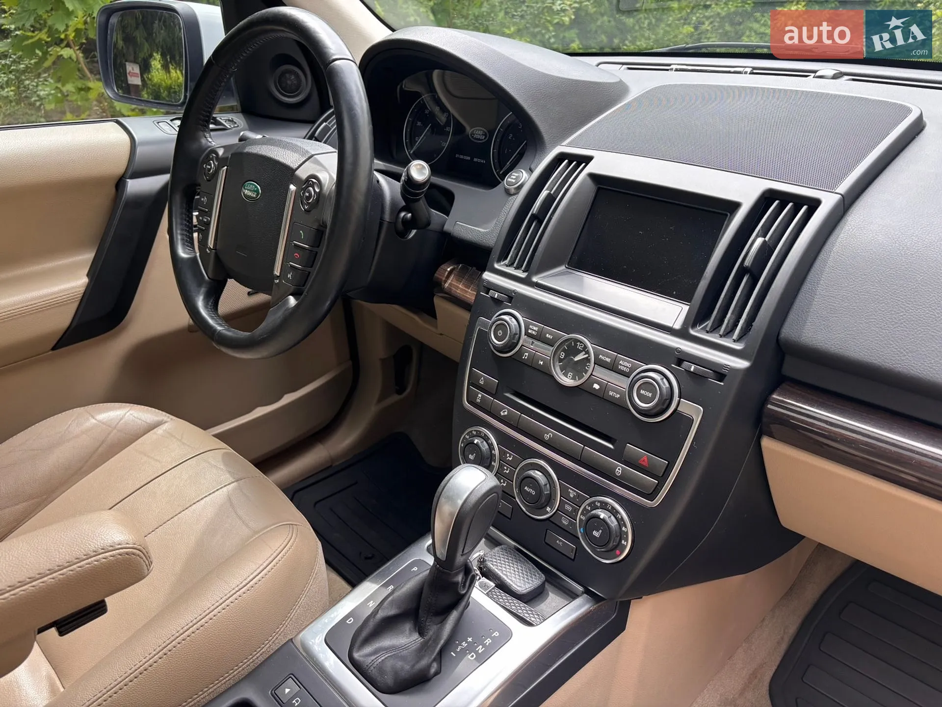 2013 Land Rover Freelander - мініатюра 18