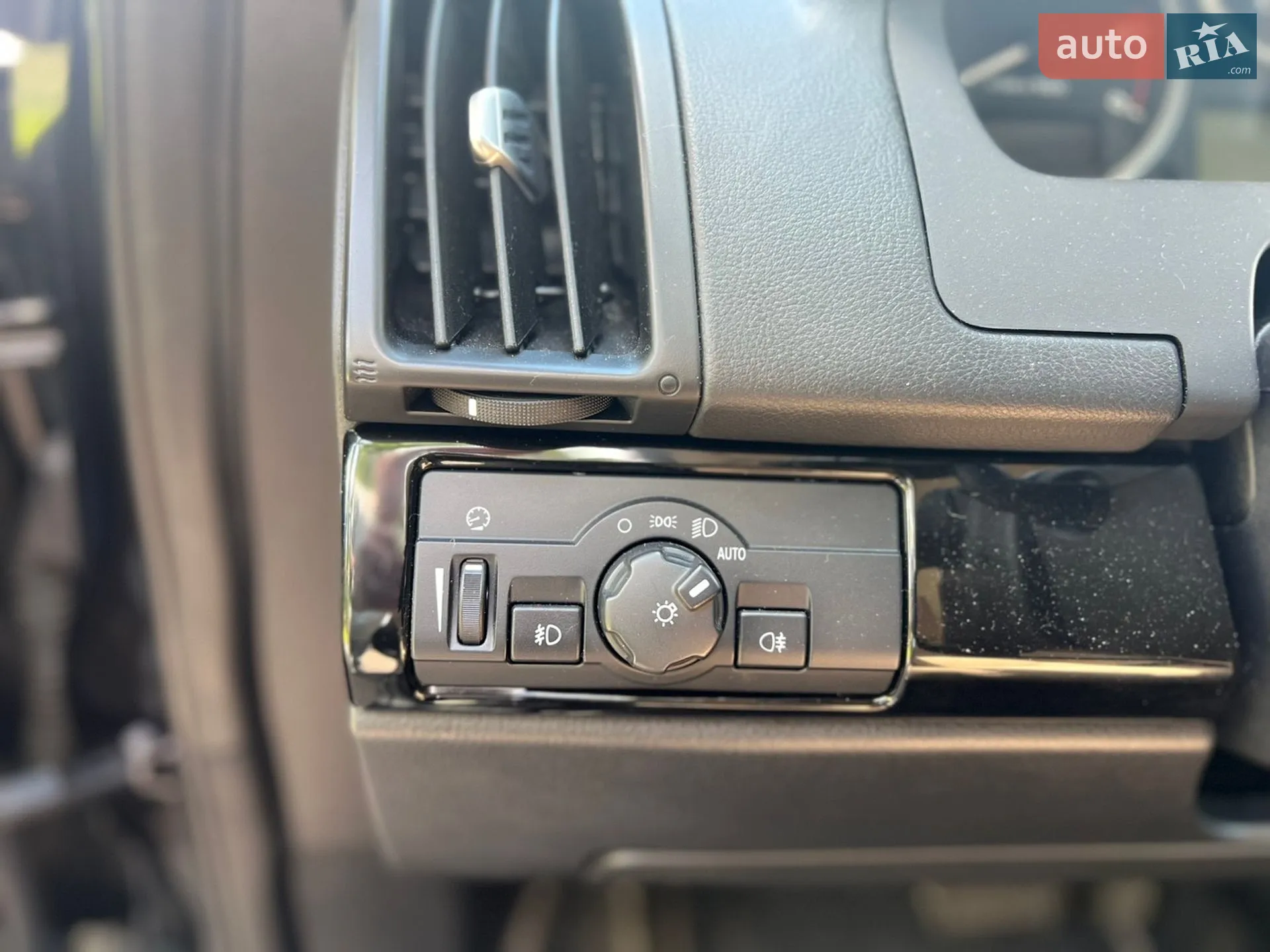 2012 Land Rover Freelander - мініатюра 9