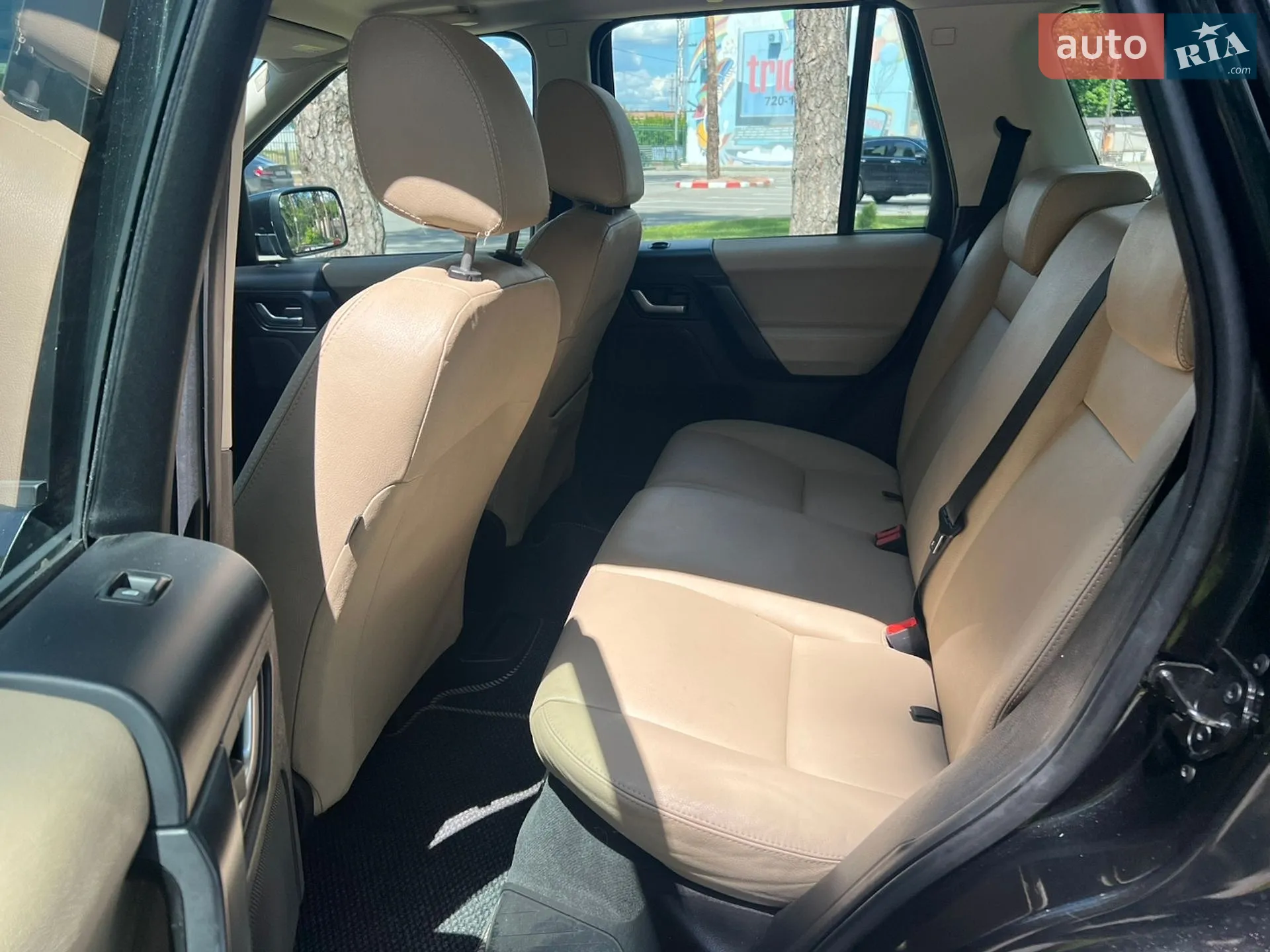 2012 Land Rover Freelander - мініатюра 13