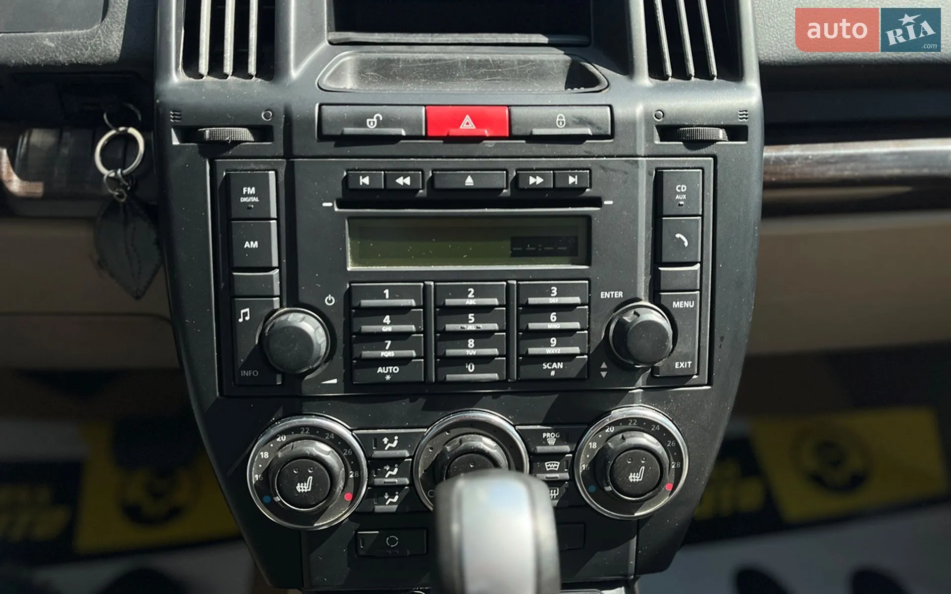 2011 Land Rover Freelander - мініатюра 13