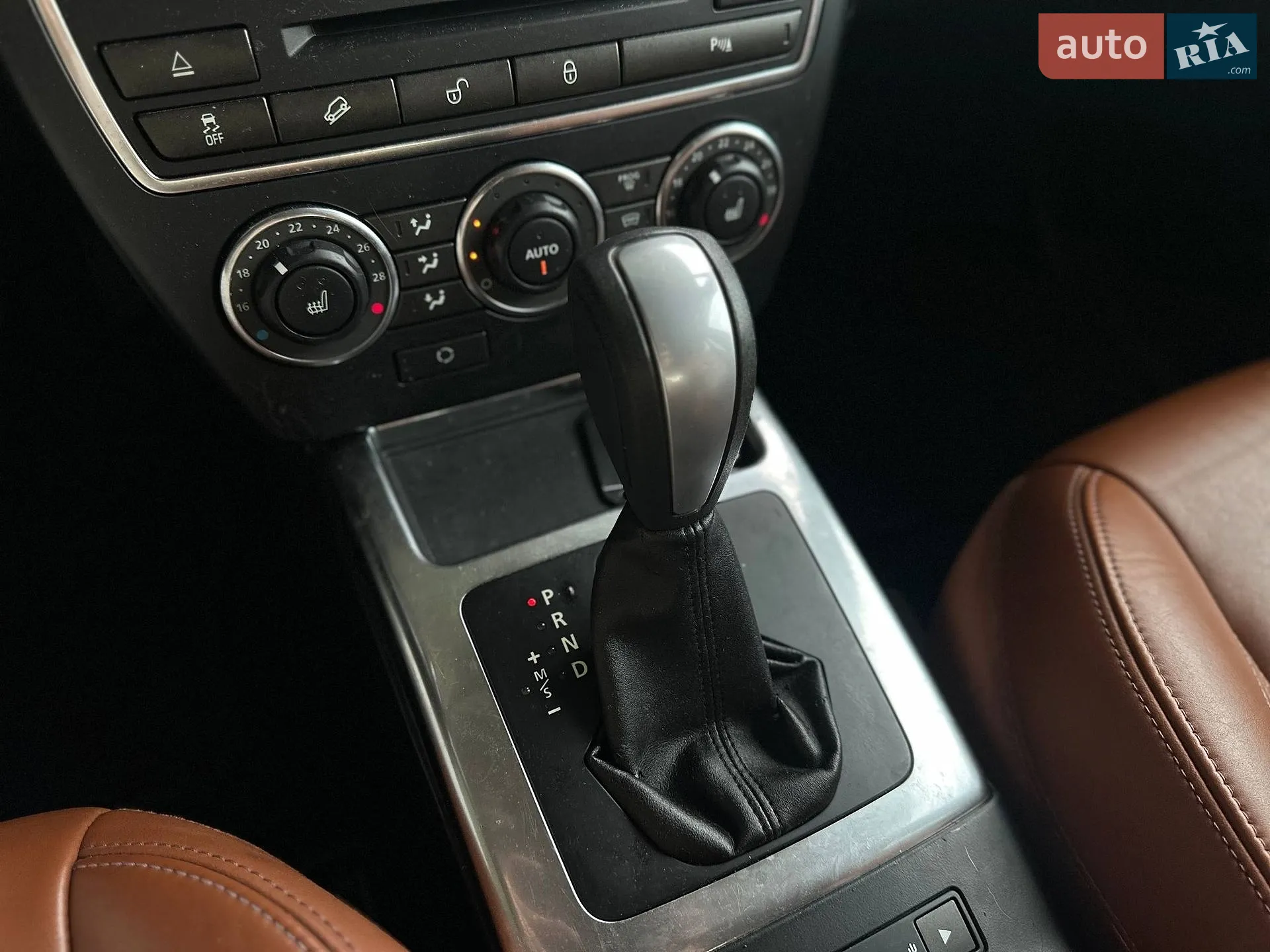 2013 Land Rover Freelander - мініатюра 10