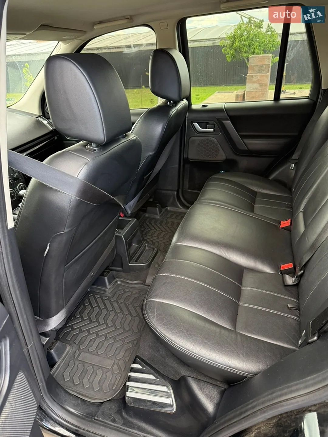 2012 Land Rover Freelander - мініатюра 18