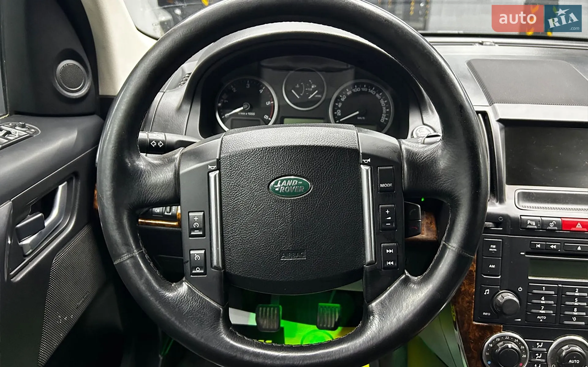 2010 Land Rover Freelander - мініатюра 15