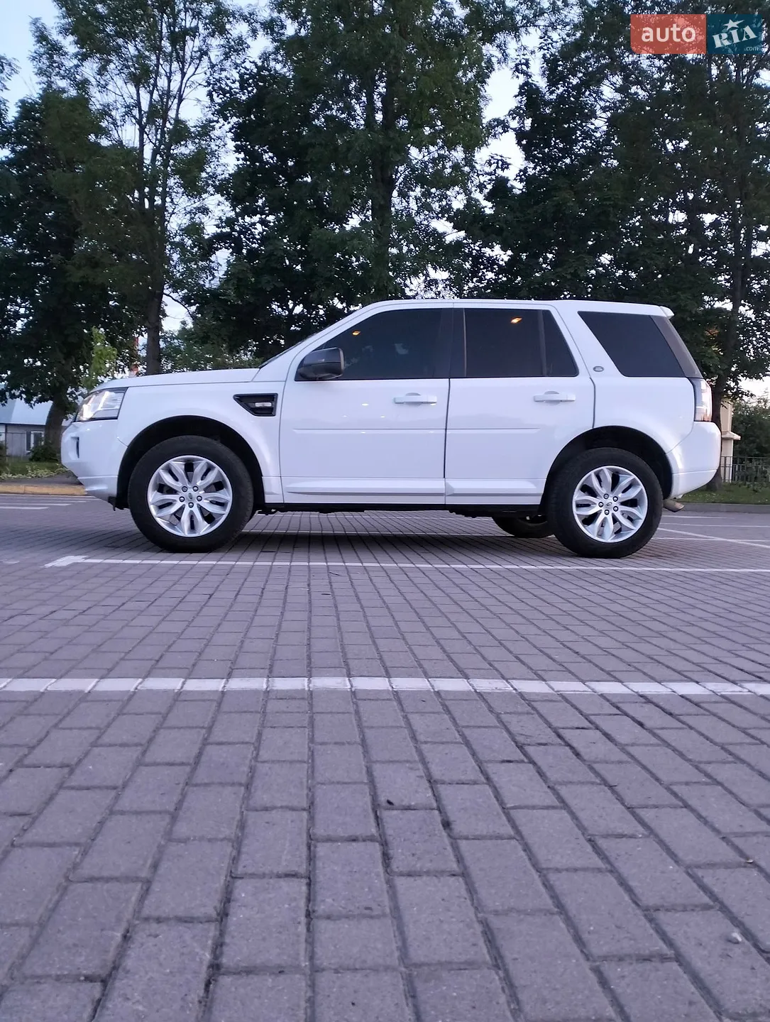 2014 Land Rover Freelander - мініатюра 10