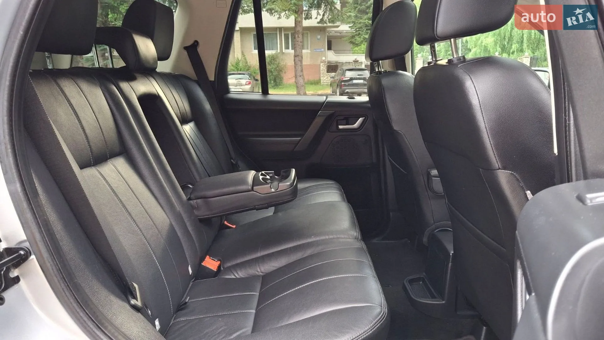 2012 Land Rover Freelander - мініатюра 15
