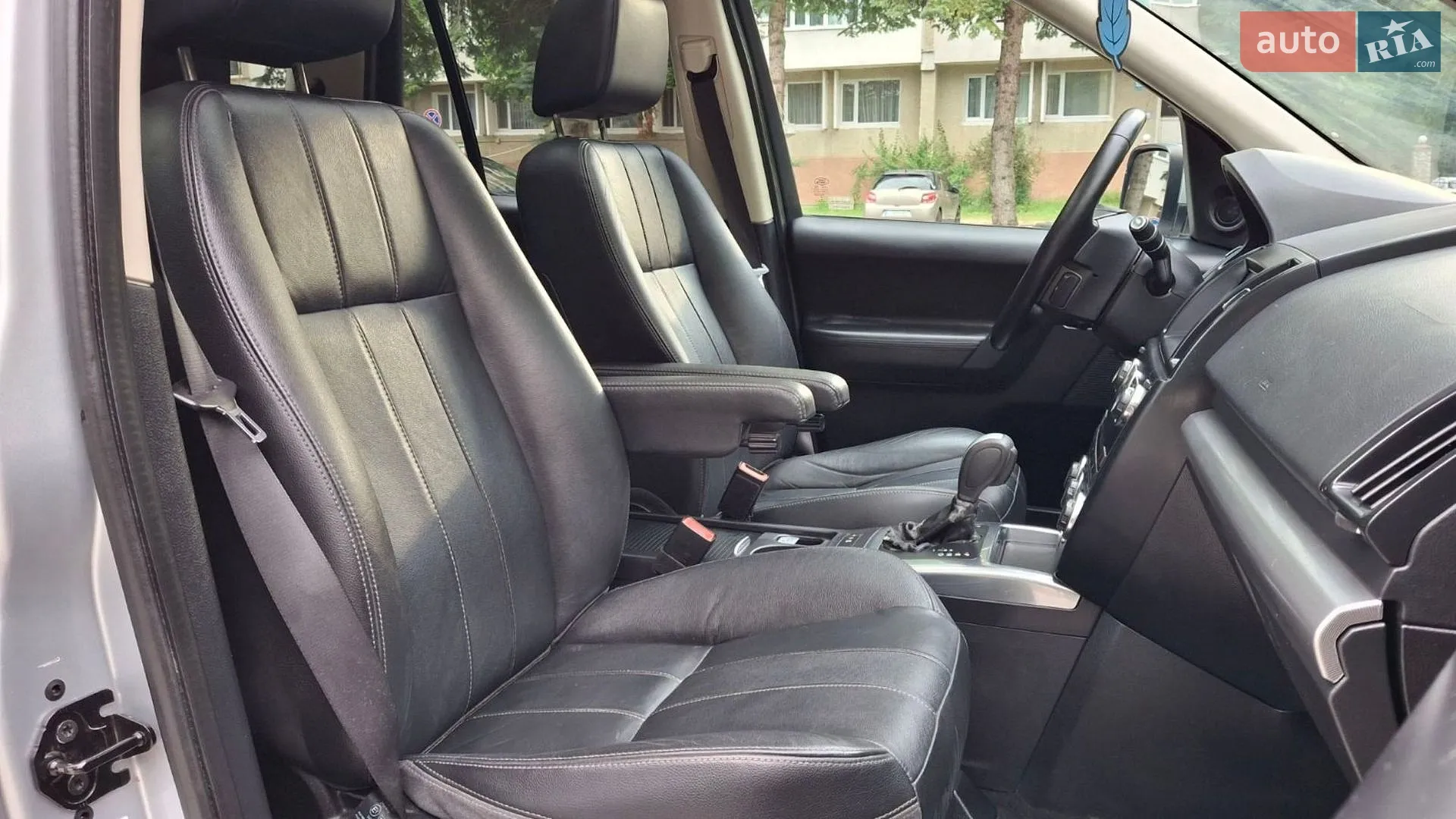 2012 Land Rover Freelander - мініатюра 16