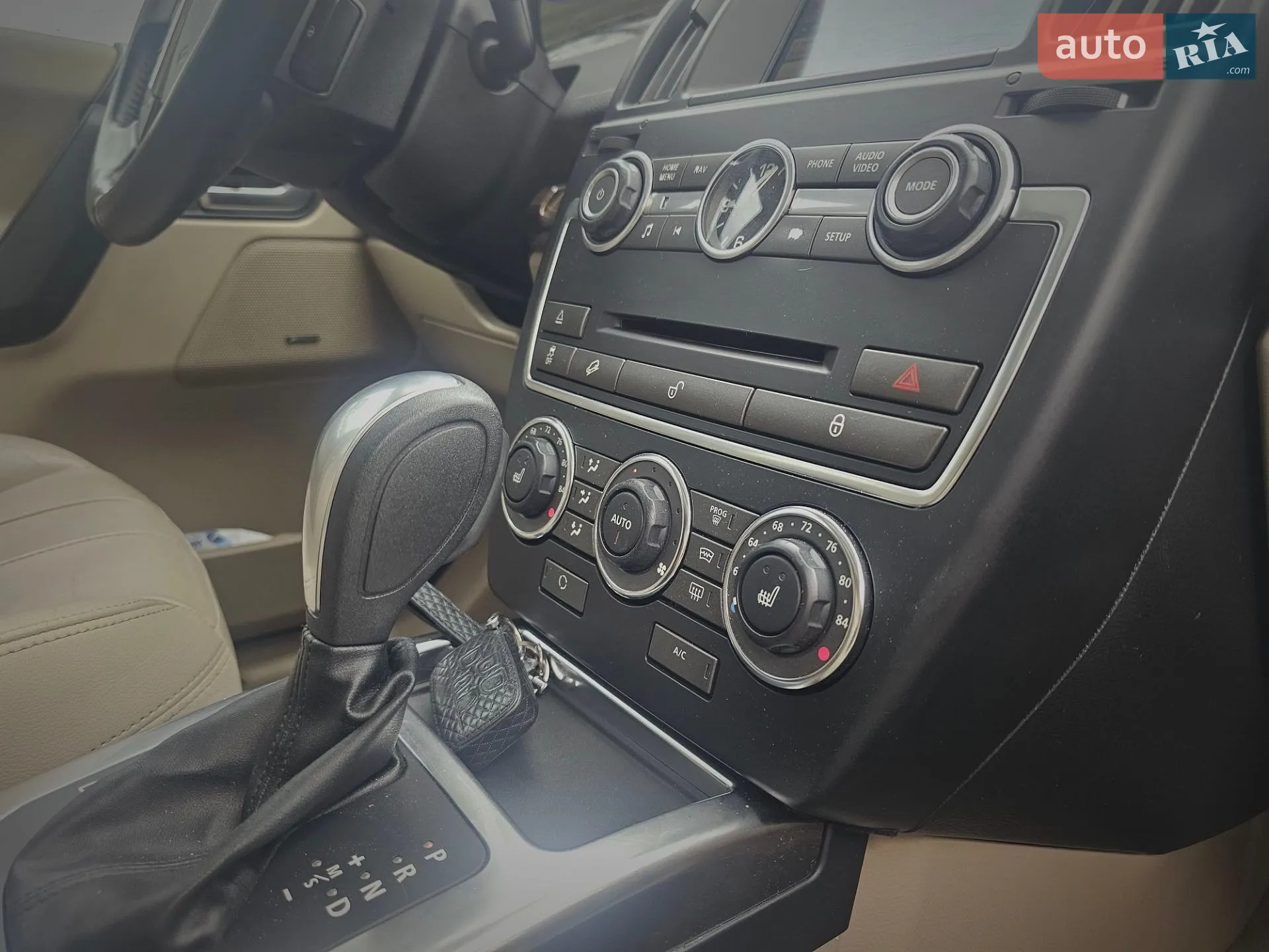 2013 Land Rover Freelander - мініатюра 24