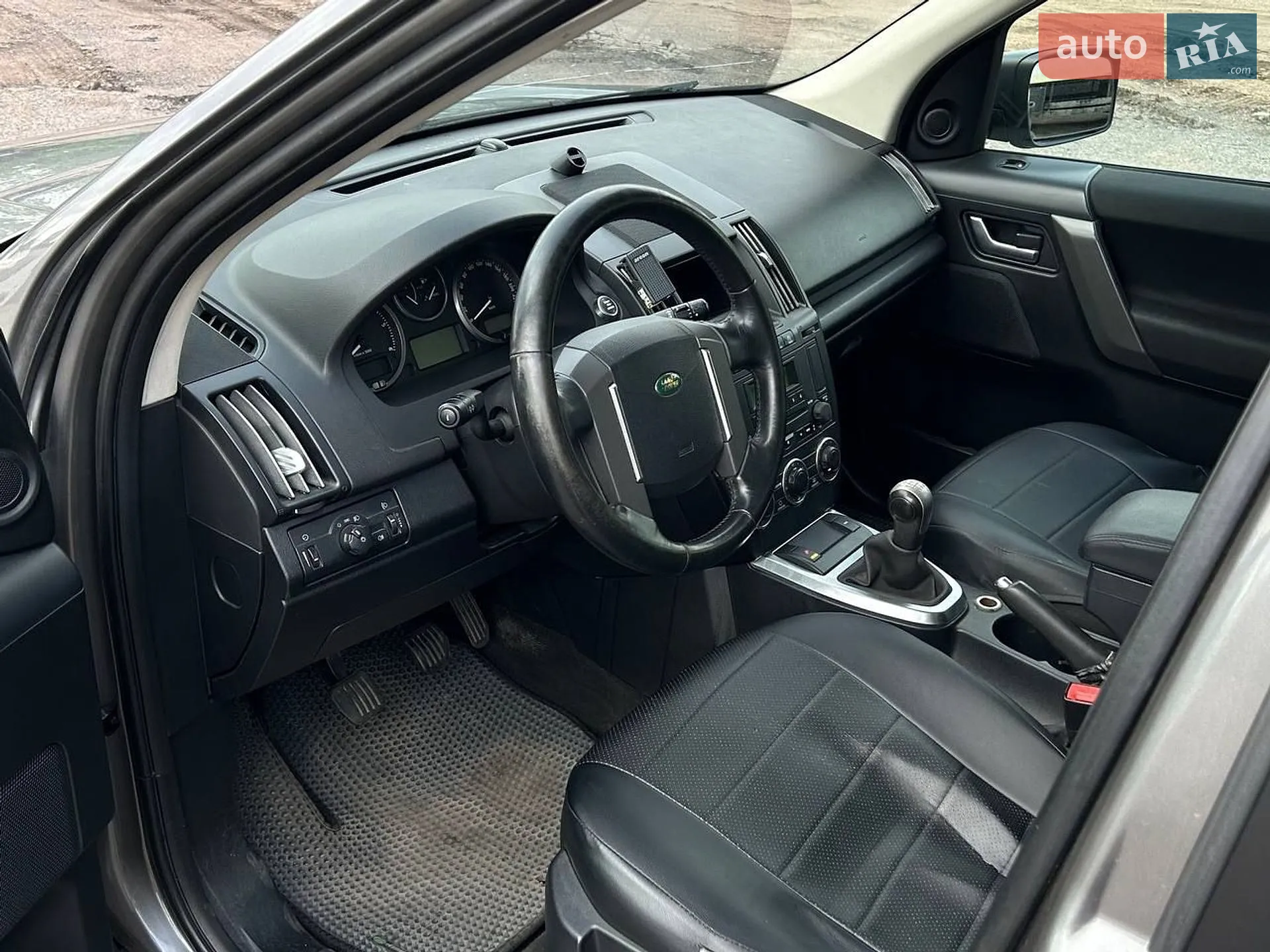 2010 Land Rover Freelander - мініатюра 18