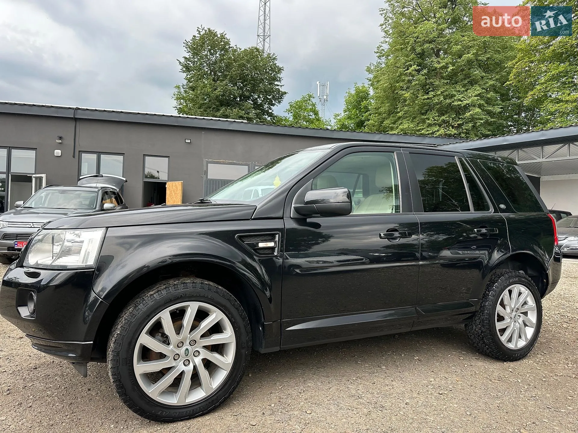 2012 Land Rover Freelander - мініатюра 15