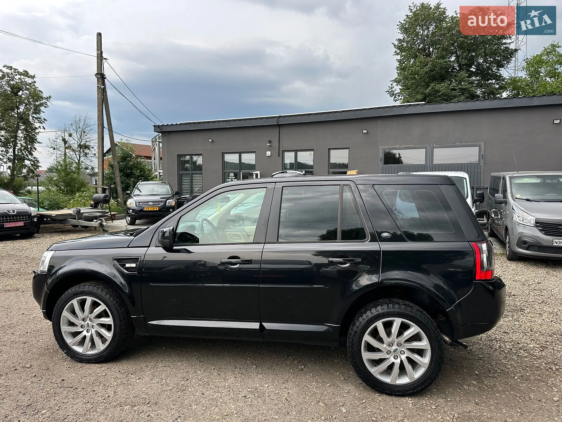 2012 Land Rover Freelander - мініатюра 24