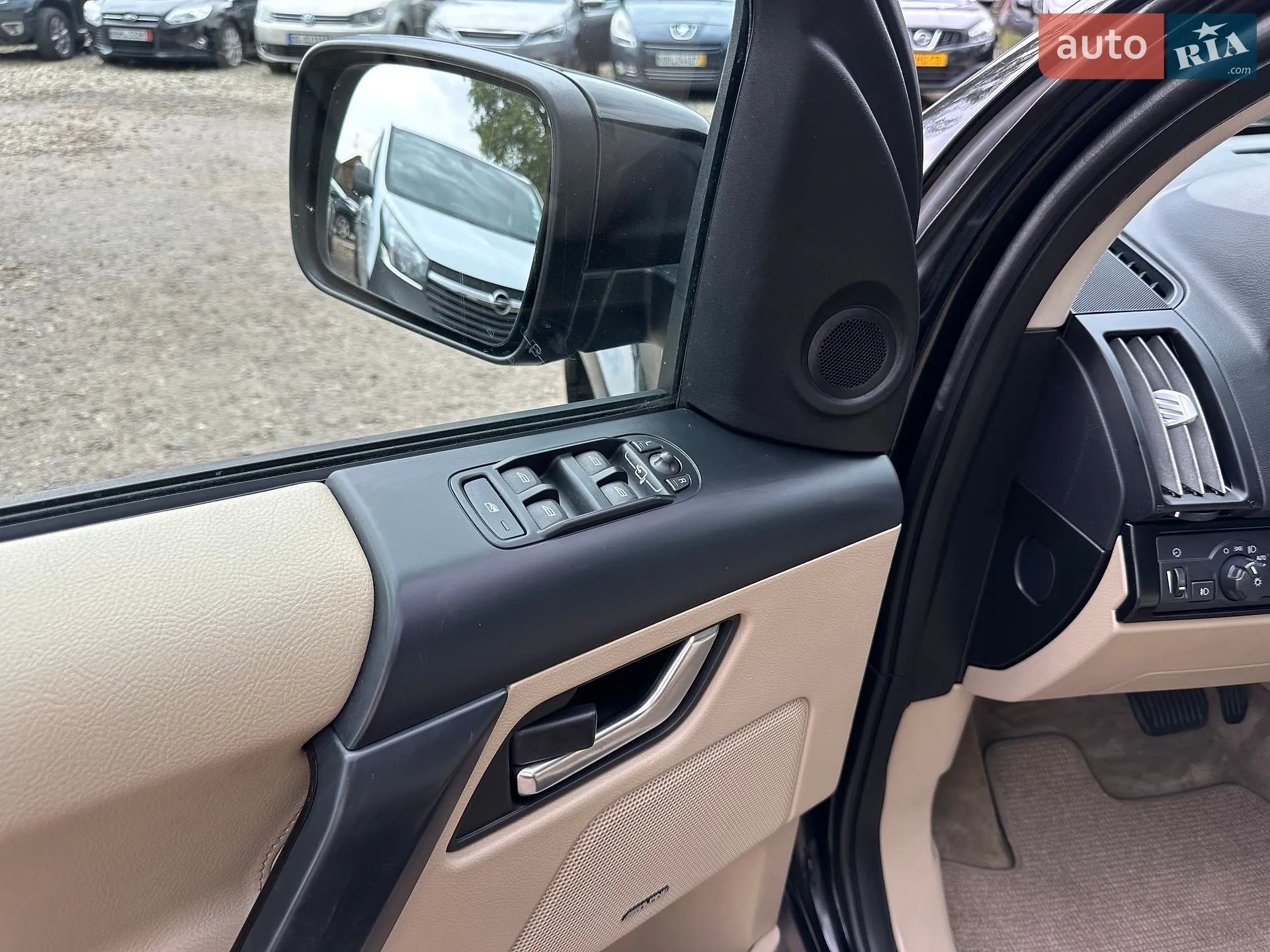 2012 Land Rover Freelander - мініатюра 27