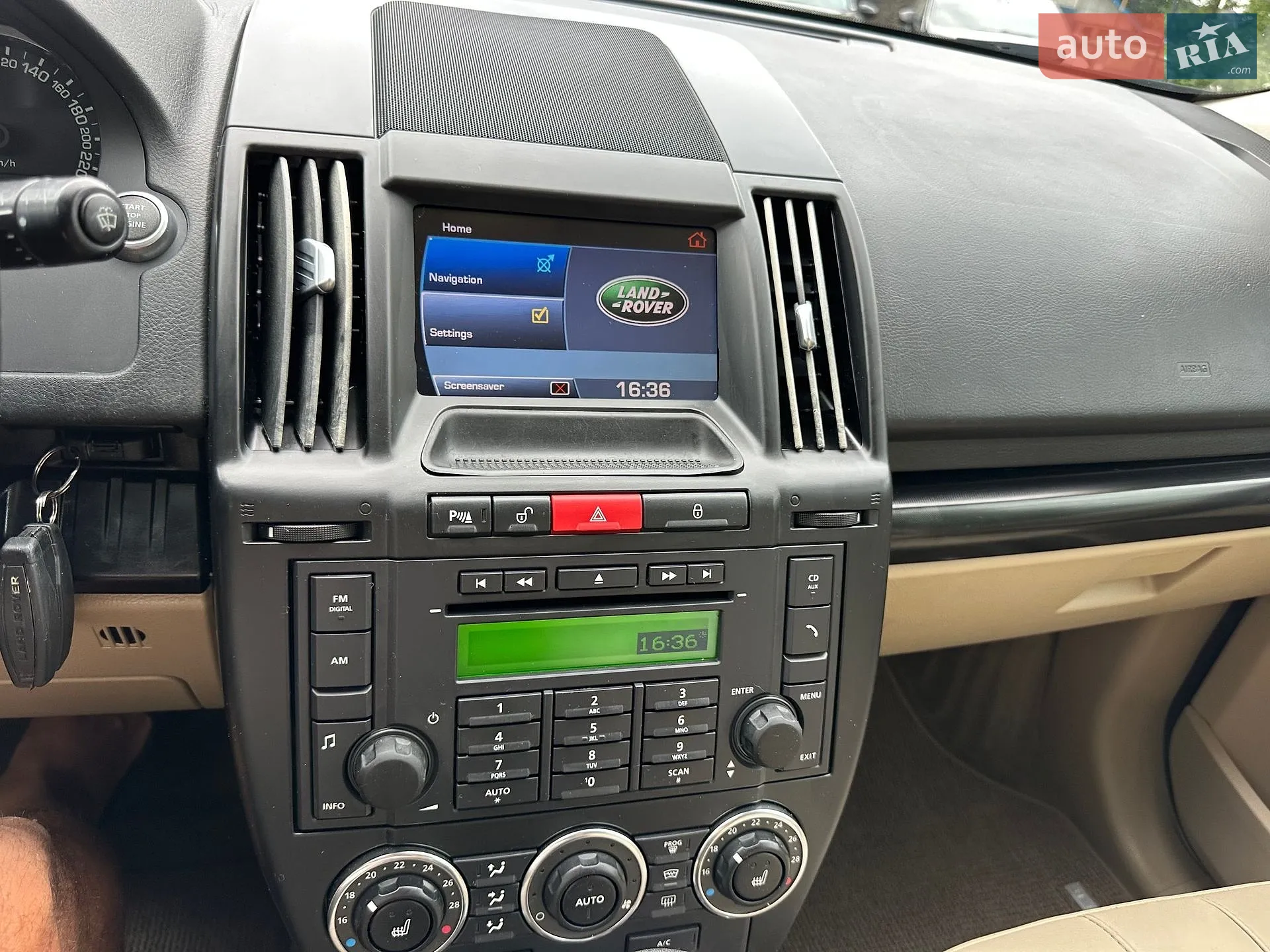 2012 Land Rover Freelander - мініатюра 32