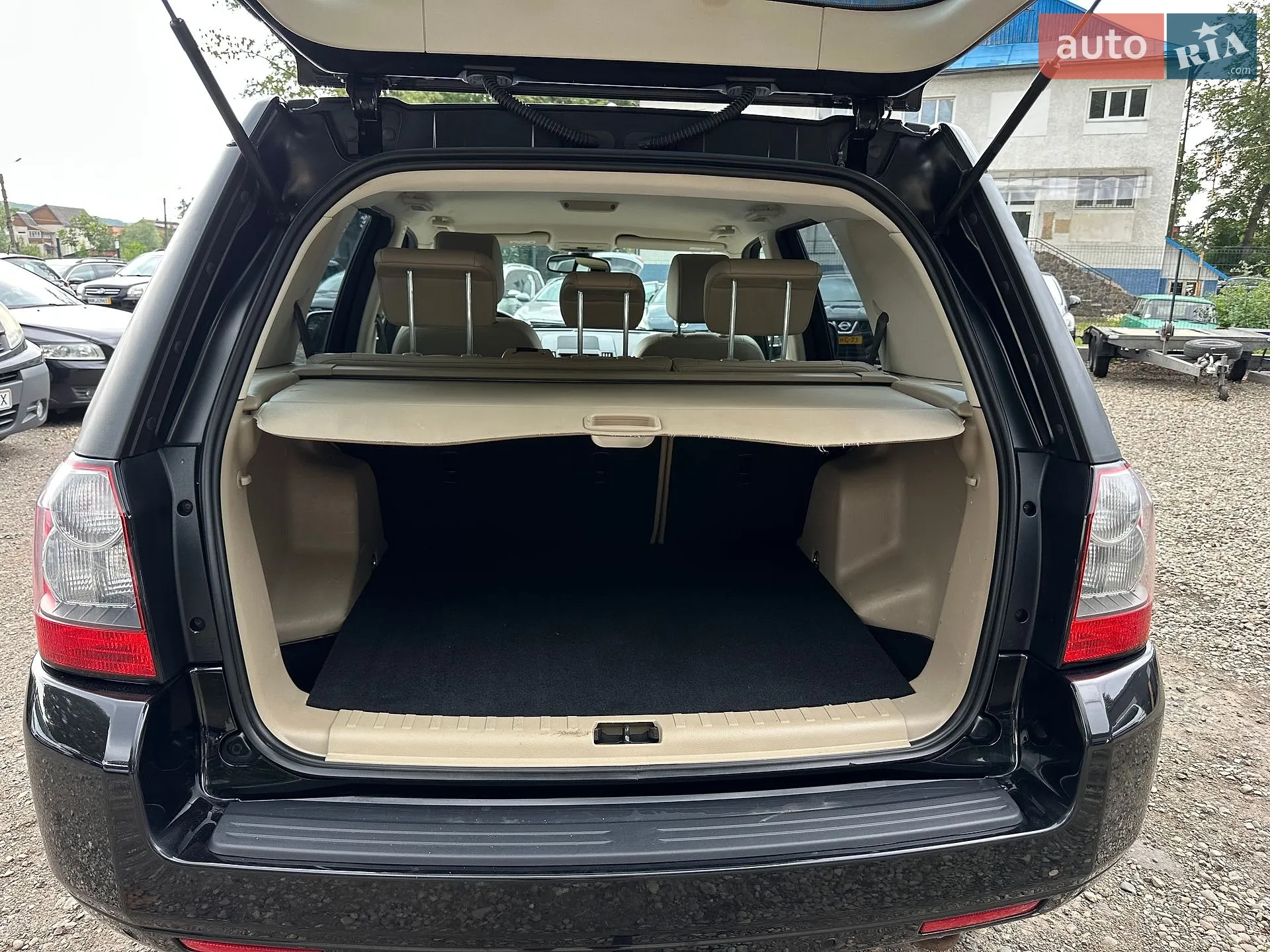 2012 Land Rover Freelander - мініатюра 48