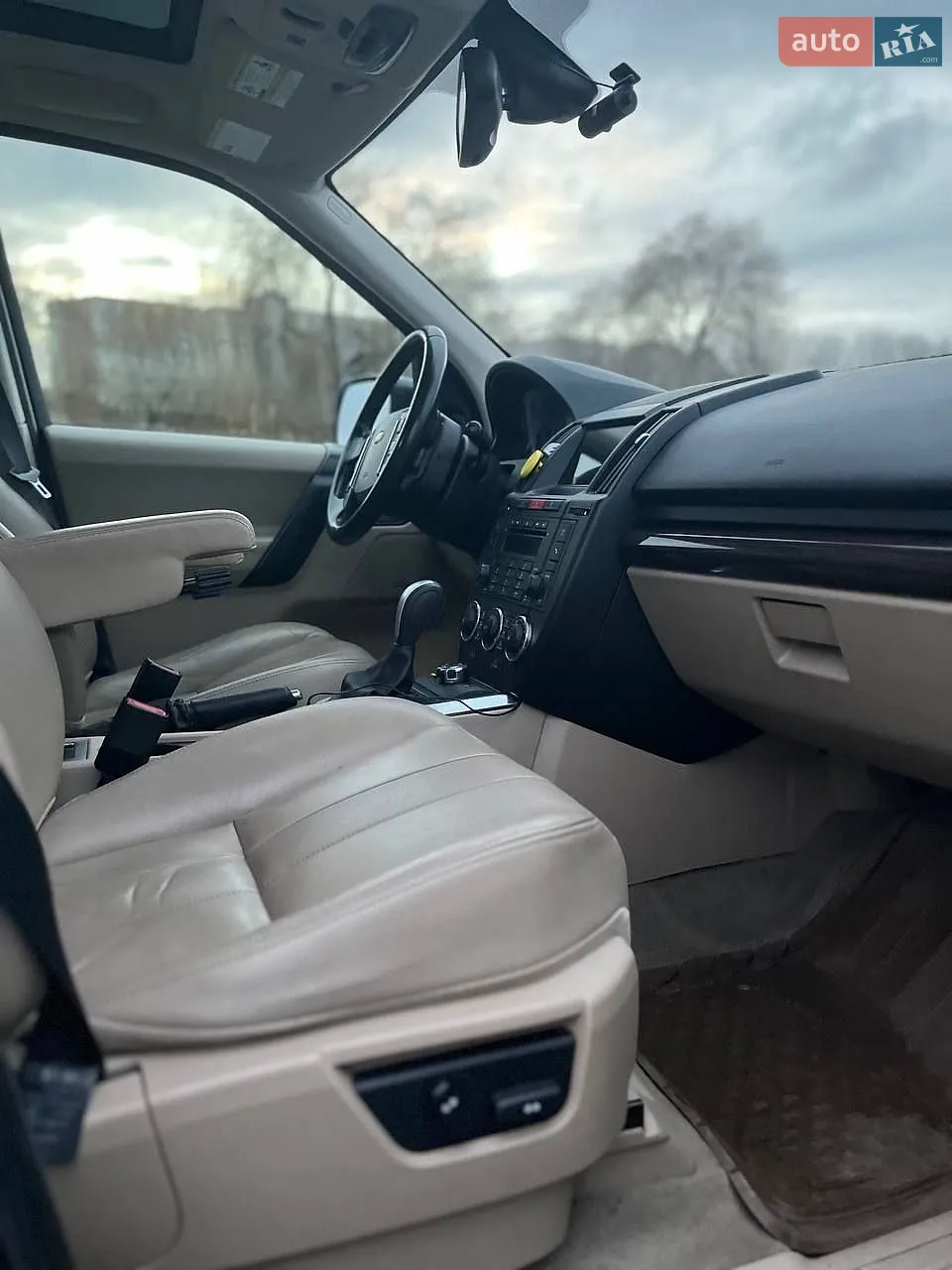2012 Land Rover Freelander - мініатюра 27