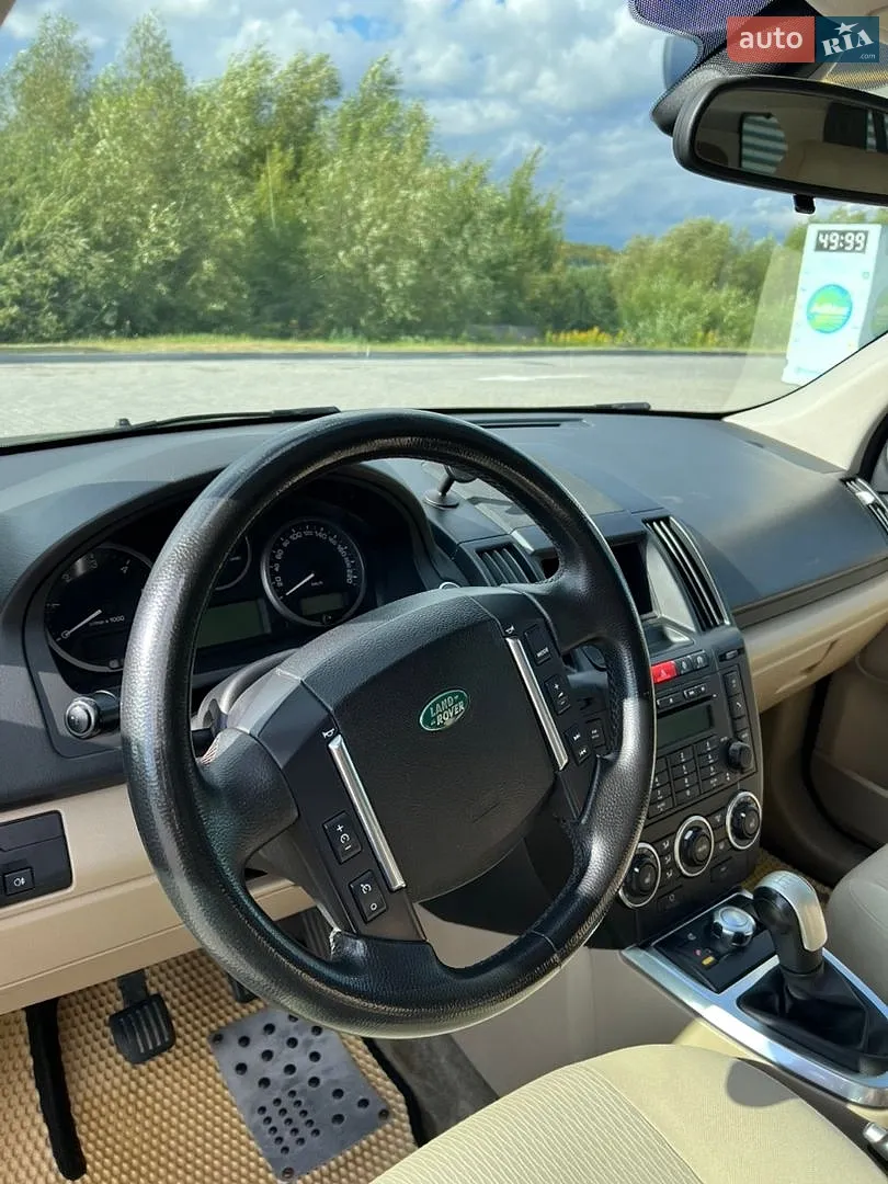 2011 Land Rover Freelander - мініатюра 13
