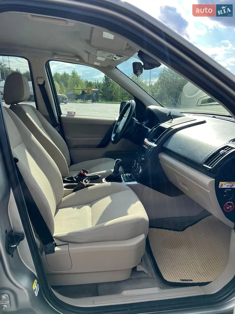 2011 Land Rover Freelander - мініатюра 23