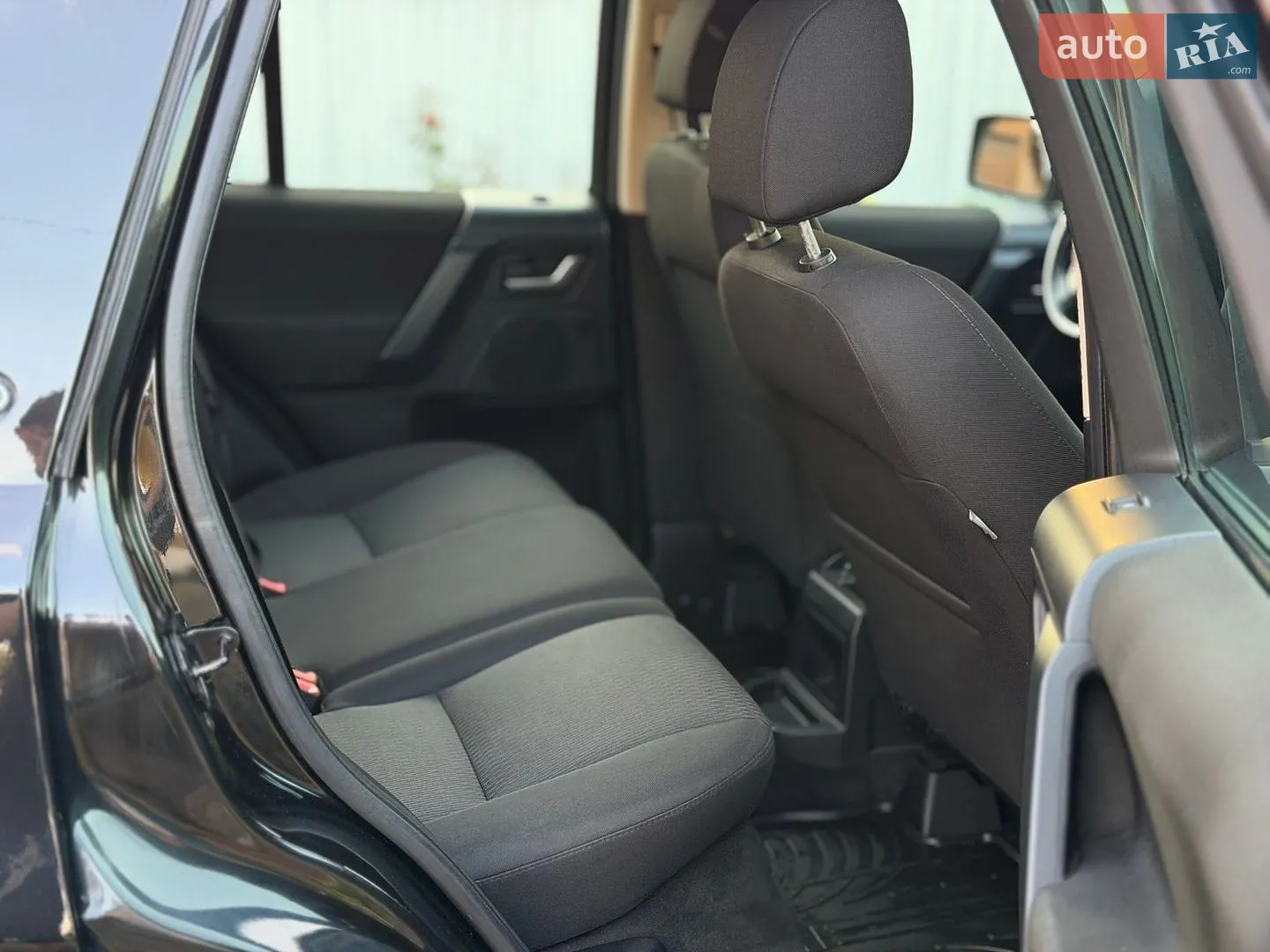 2012 Land Rover Freelander - мініатюра 12