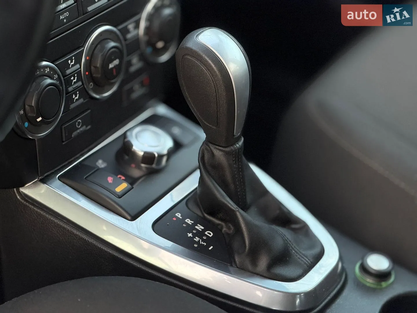 2012 Land Rover Freelander - мініатюра 17