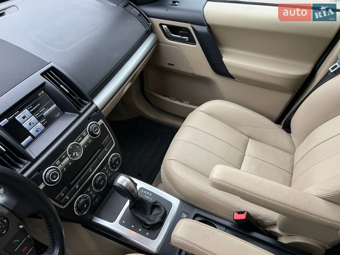 2014 Land Rover Freelander - мініатюра 13