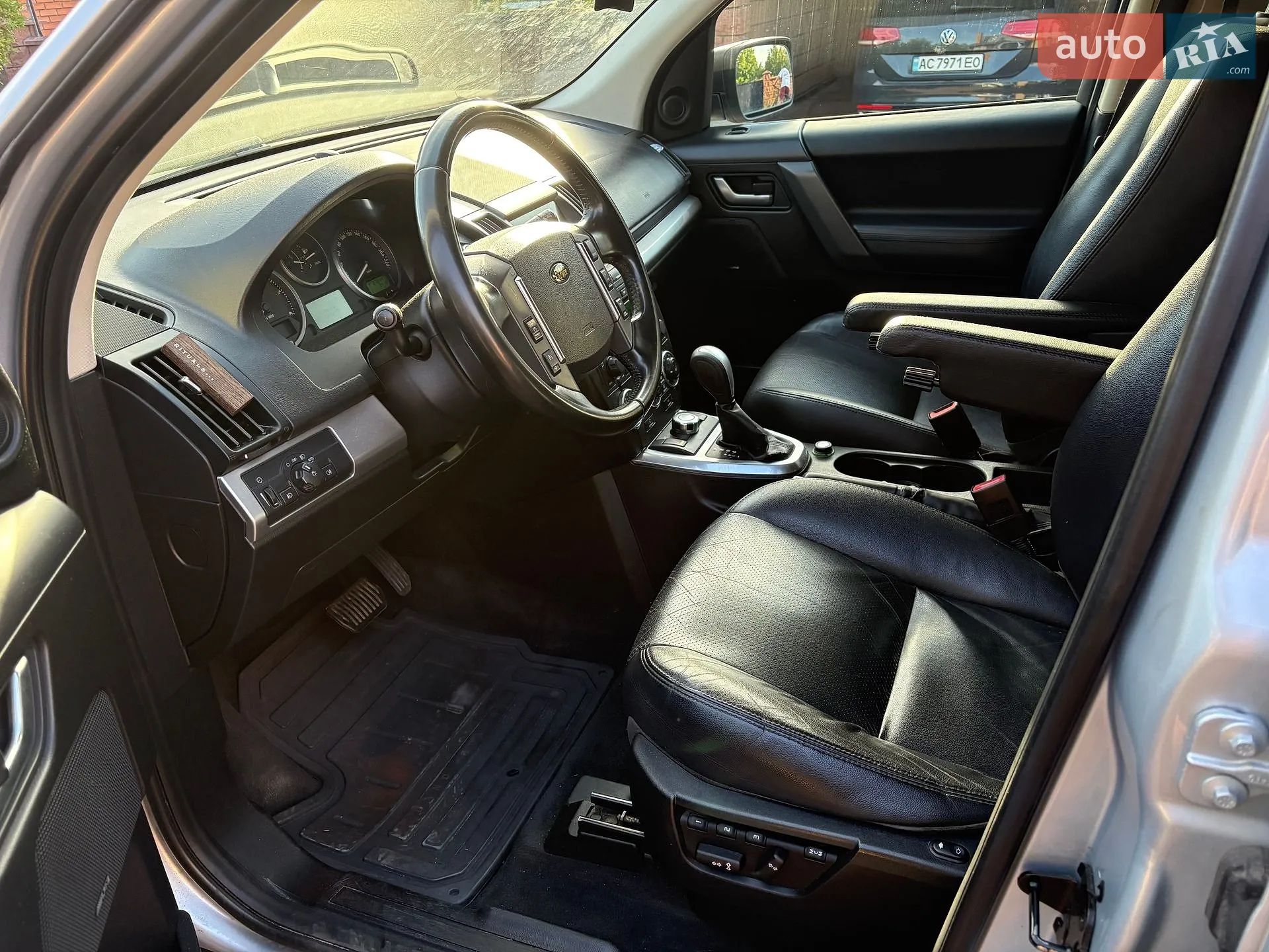 2010 Land Rover Freelander - мініатюра 12