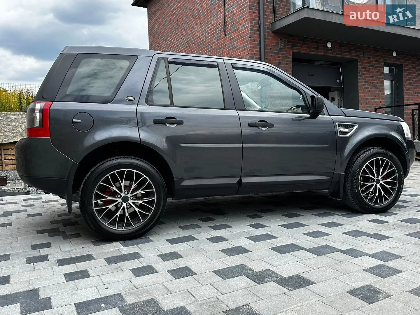 2010 Land Rover Freelander - мініатюра 16