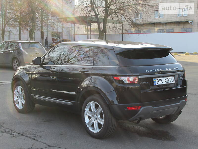 Внедорожник / Кроссовер Land Rover Range Rover Evoque 2015 в Киеве