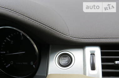Позашляховик / Кросовер Land Rover Range Rover Evoque 2013 в 
