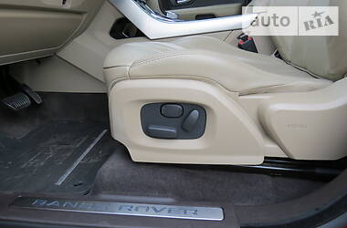 Позашляховик / Кросовер Land Rover Range Rover Evoque 2013 в 