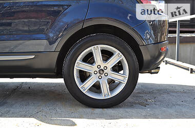 Внедорожник / Кроссовер Land Rover Range Rover Evoque 2013 в 