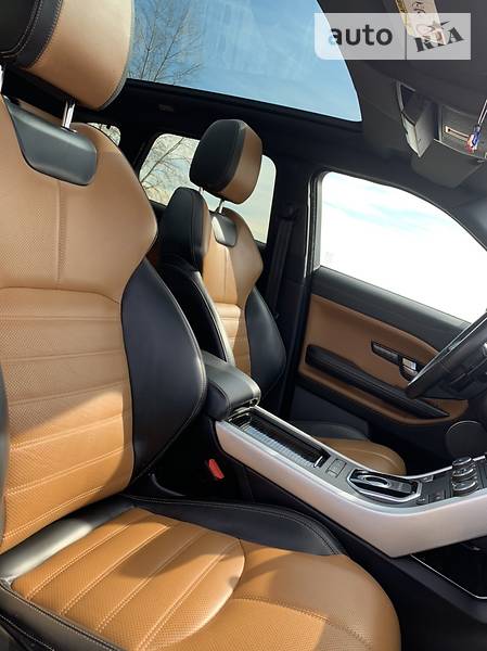 Позашляховик / Кросовер Land Rover Range Rover Evoque 2015 в Києві