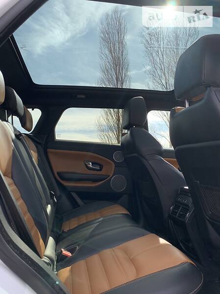 Позашляховик / Кросовер Land Rover Range Rover Evoque 2015 в Києві