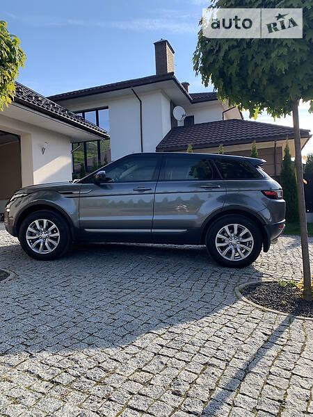 Позашляховик / Кросовер Land Rover Range Rover Evoque 2017 в 