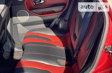 Позашляховик / Кросовер Land Rover Range Rover Evoque 2013 в 