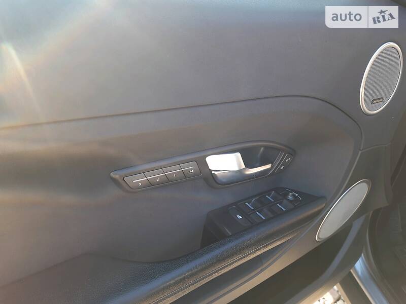 Позашляховик / Кросовер Land Rover Range Rover Evoque 2014 в Івано-Франківську фото 41 Позашляховик / Кросовер Land Rover Range Rover Evoque 2014 в Івано-Франківську