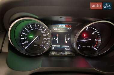 Внедорожник / Кроссовер Land Rover Range Rover Evoque 2011 в 