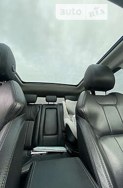 Позашляховик / Кросовер Land Rover Range Rover Evoque 2016 в 