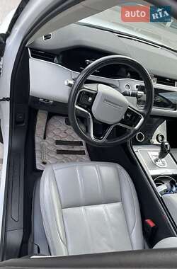 Внедорожник / Кроссовер Land Rover Range Rover Evoque 2021 в 