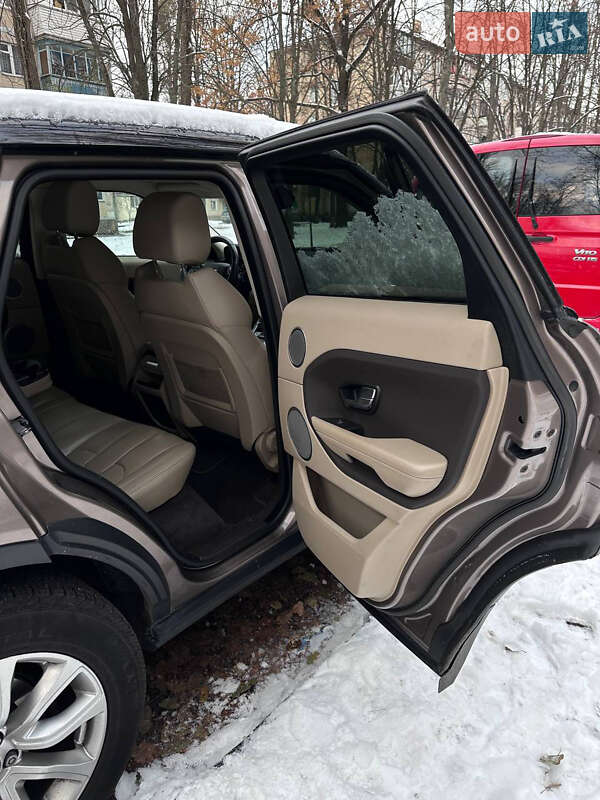 Позашляховик / Кросовер Land Rover Range Rover Evoque 2014 в Києві фото 55 Позашляховик / Кросовер Land Rover Range Rover Evoque 2014 в Києві