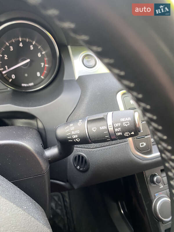 Внедорожник / Кроссовер Land Rover Range Rover Evoque 2015 в Чернигове фото 23 Внедорожник / Кроссовер Land Rover Range Rover Evoque 2015 в Чернигове