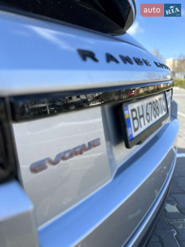 Внедорожник / Кроссовер Land Rover Range Rover Evoque 2015 в Одессе