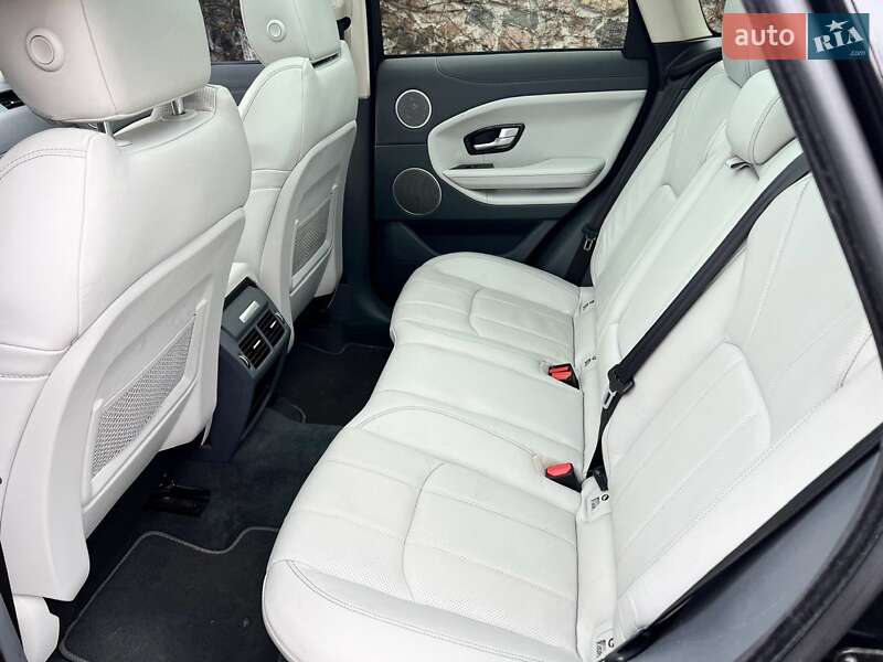 Внедорожник / Кроссовер Land Rover Range Rover Evoque 2015 в Киеве