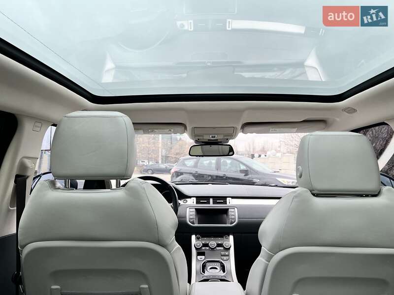Внедорожник / Кроссовер Land Rover Range Rover Evoque 2015 в Киеве