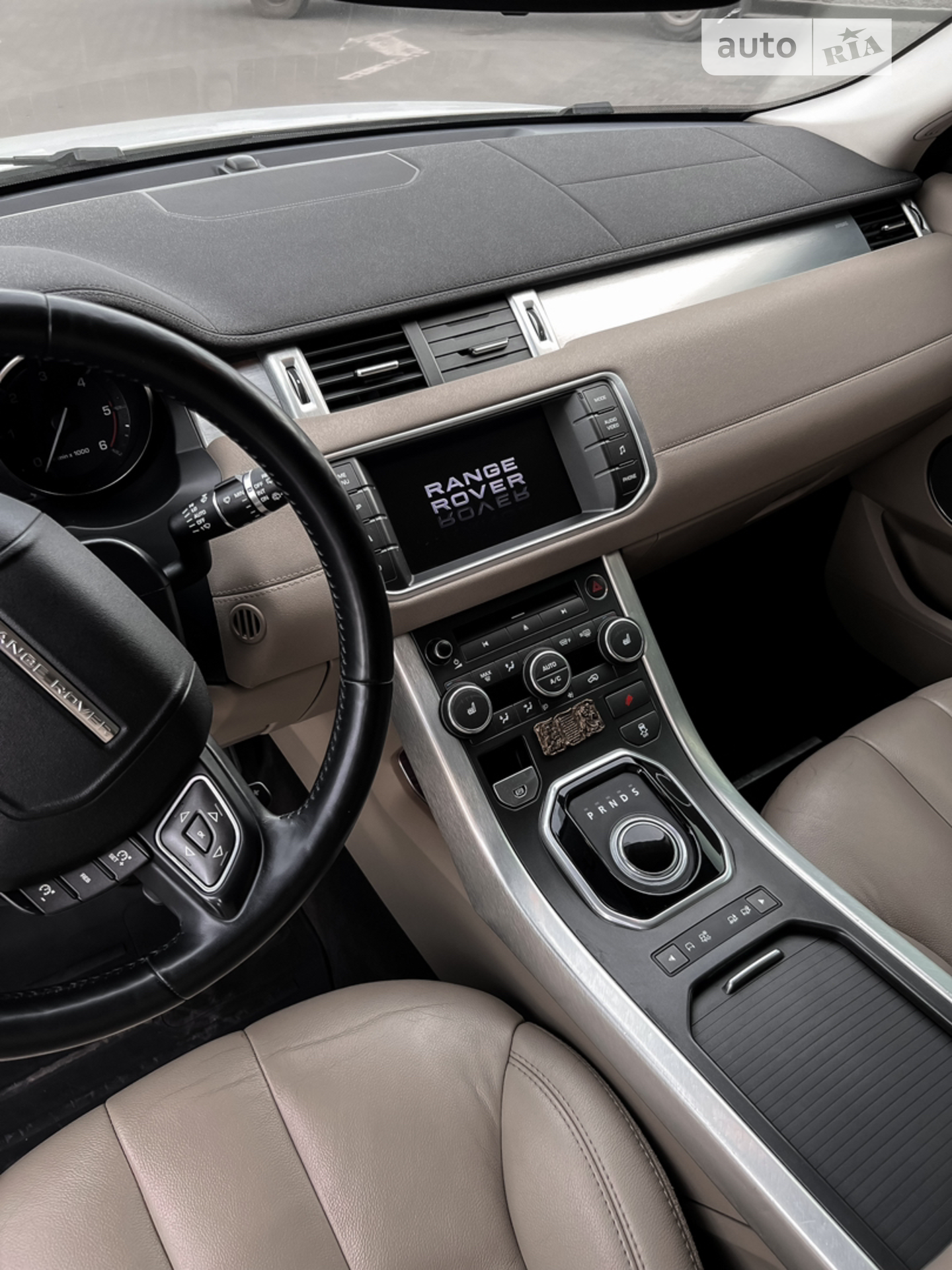 2012 Land Rover Range Rover Evoque - мініатюра 18