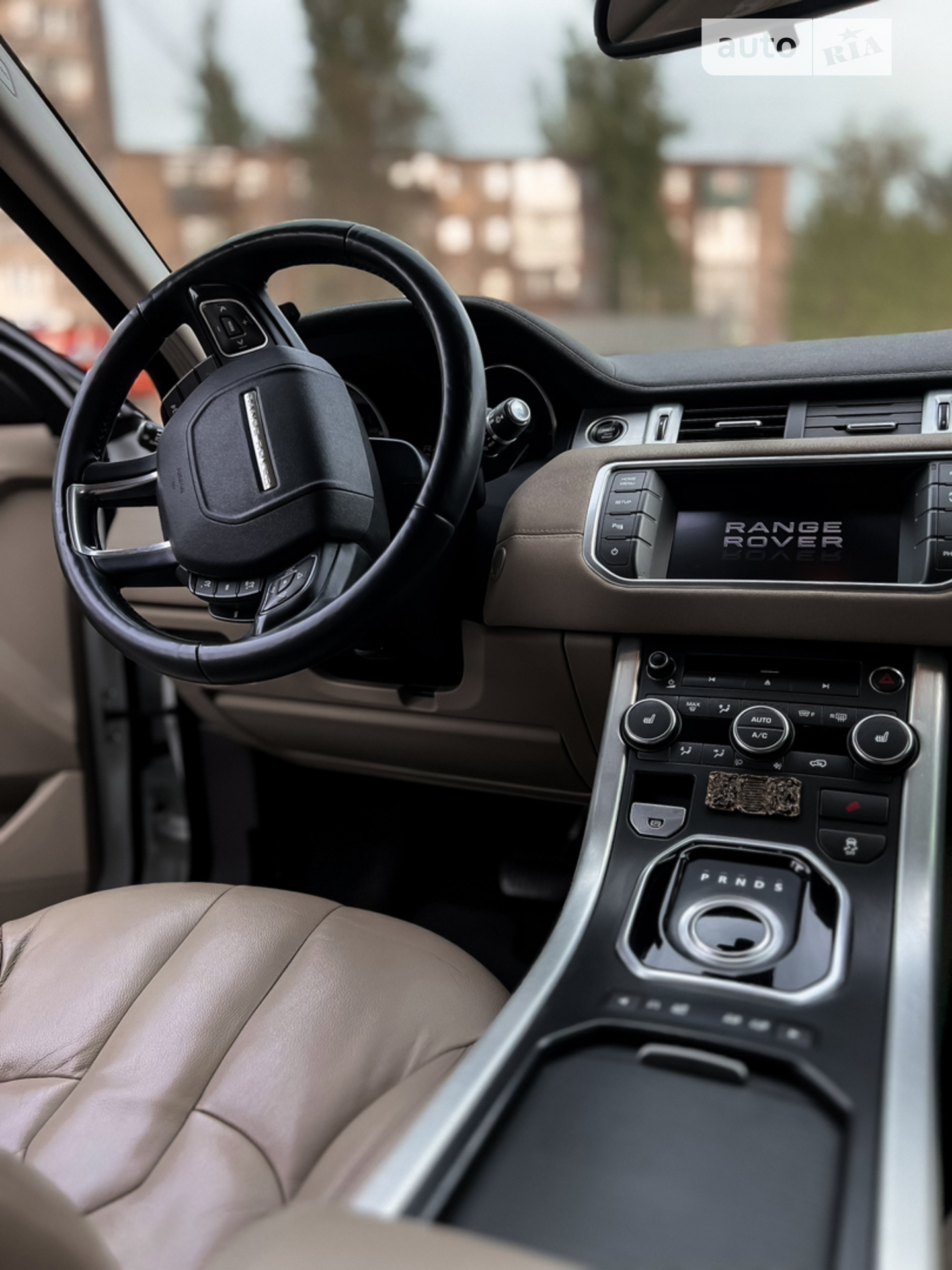 2012 Land Rover Range Rover Evoque - мініатюра 23